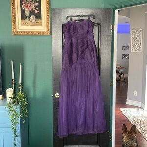 Vera Wang Formal dress